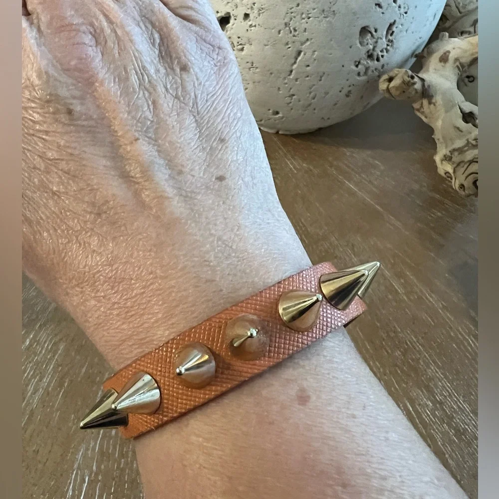 King Star Spikes and Leather Bracelet NEW